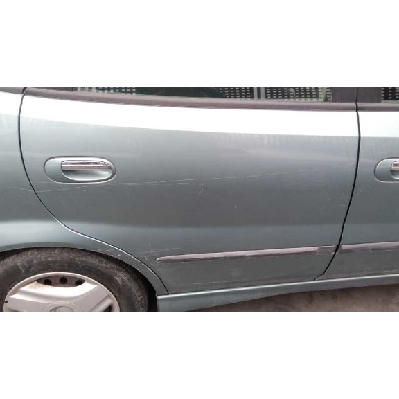 nissan almera tino (v10m) del año 2001