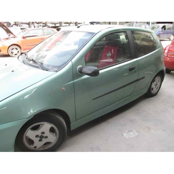 fiat punto berlina (188) del año 2002