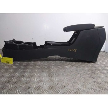 Recambio de apoyabrazos central para toyota corolla (e18) referencia OEM IAM   