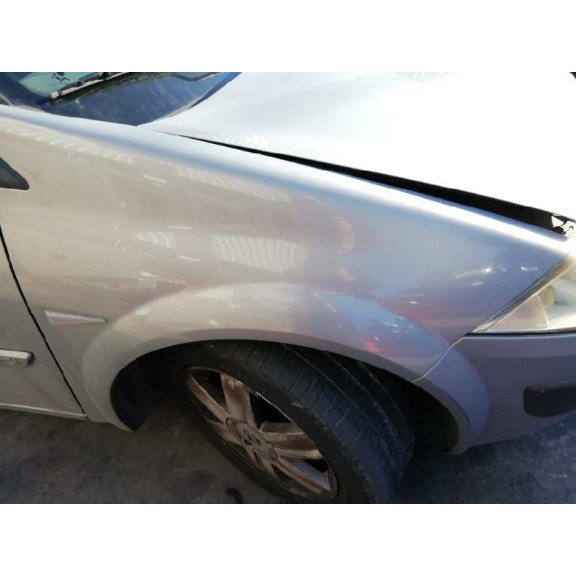 renault megane ii classic berlina del año 2004