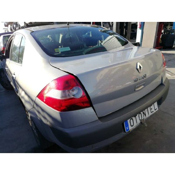 renault megane ii classic berlina del año 2004