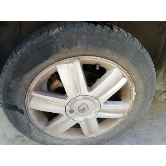 renault megane ii classic berlina del año 2004