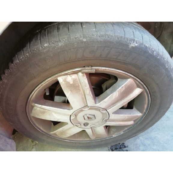 renault megane ii classic berlina del año 2004