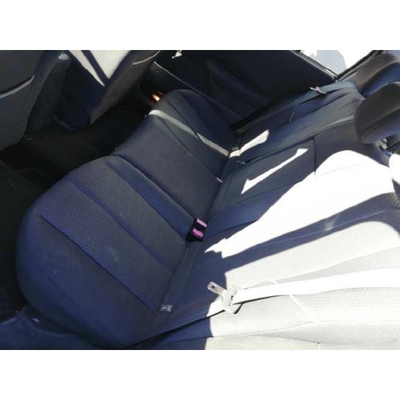 renault megane ii classic berlina del año 2004