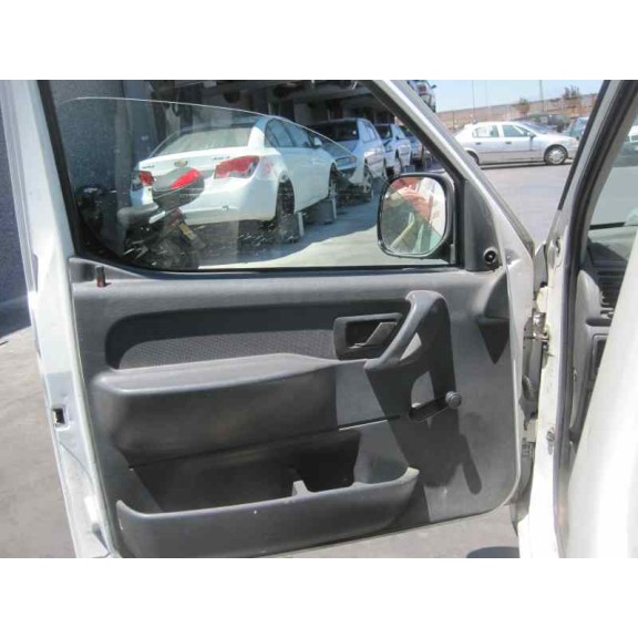 peugeot partner (s1) del año 2002