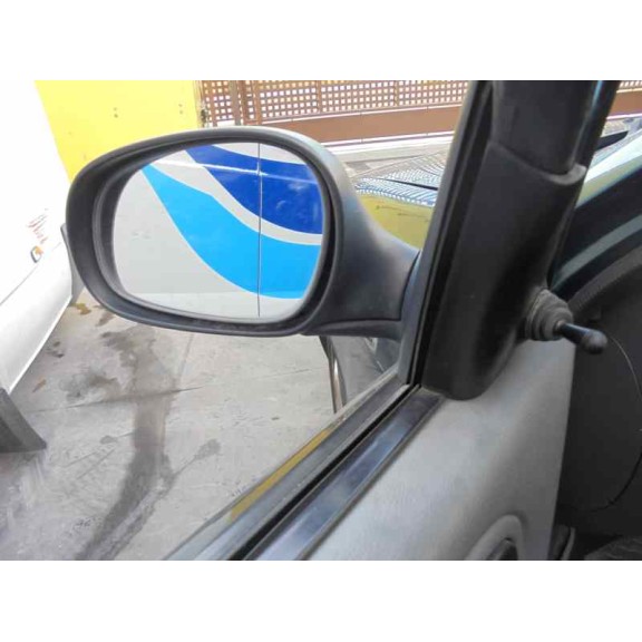 daewoo lanos del año 2001