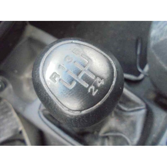 daewoo lanos del año 2001