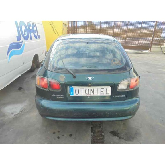 daewoo lanos del año 2001