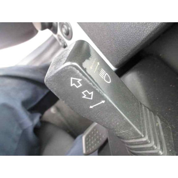 opel astra h berlina del año 2005