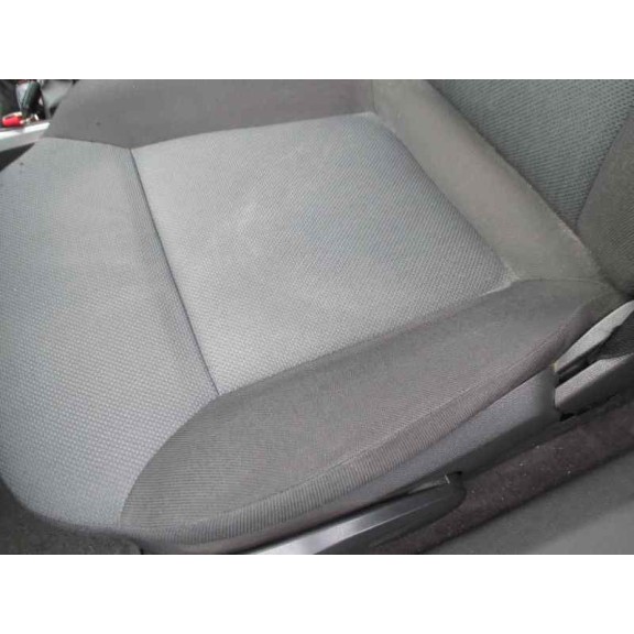 opel astra h berlina del año 2005