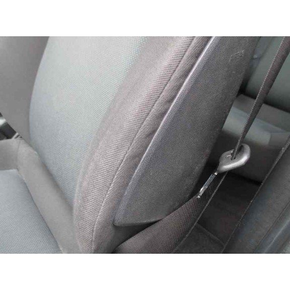 opel astra h berlina del año 2005