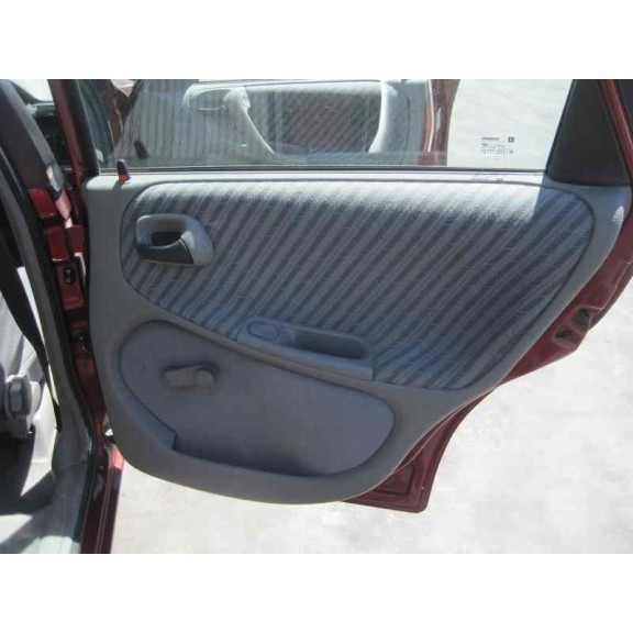 opel astra f berlina del año 1996