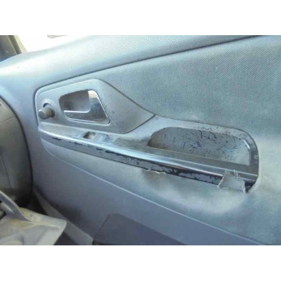 seat ibiza (6k1) del año 2001