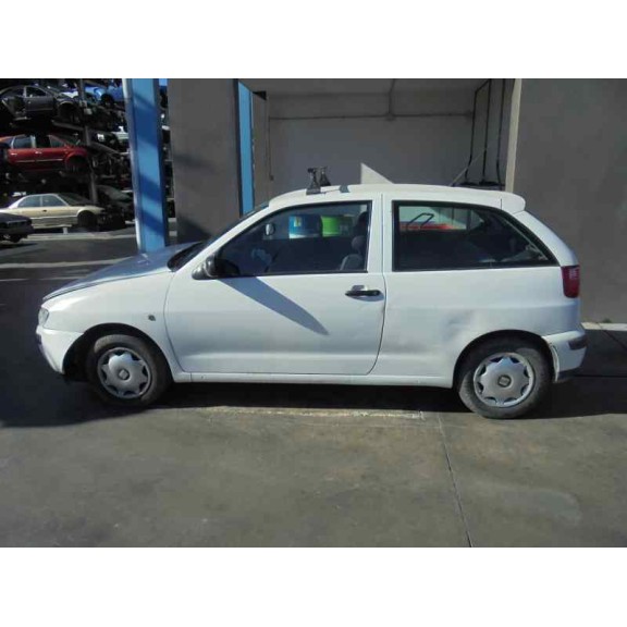 seat ibiza (6k1) del año 2001