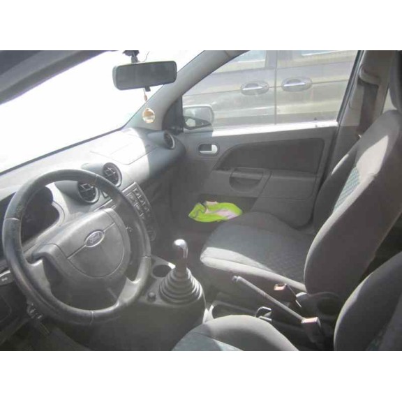 ford fiesta (cbk) del año 2002