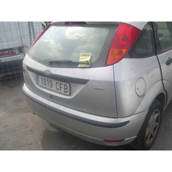 ford focus berlina (cak) del año 2003