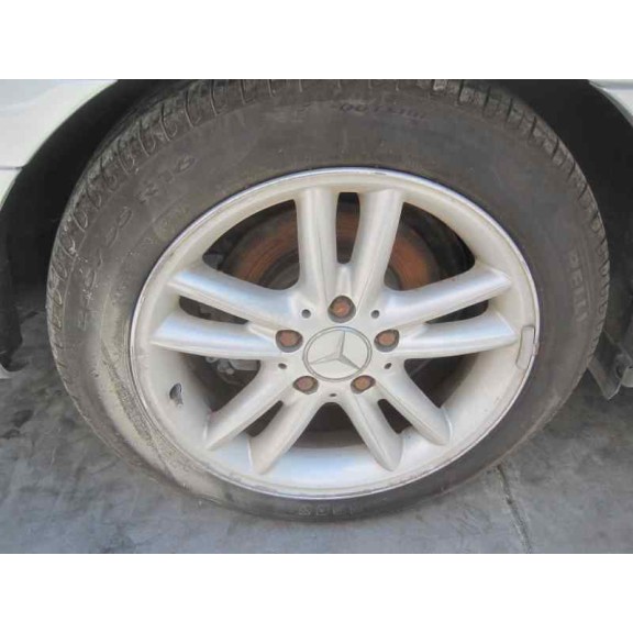 mercedes-benz clase c (w203) berlina del año 2004