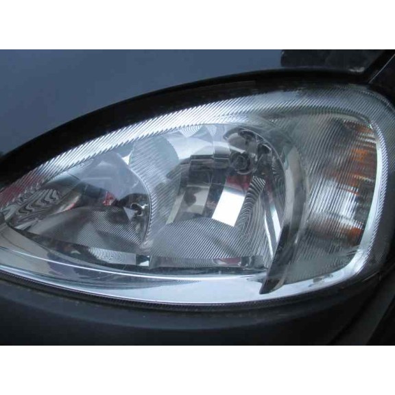 opel corsa c del año 2003