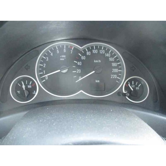 opel corsa c del año 2003