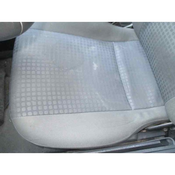 opel corsa c del año 2003