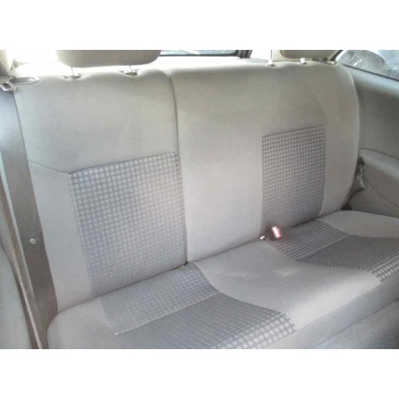 opel corsa c del año 2003