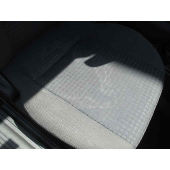 opel corsa c del año 2003