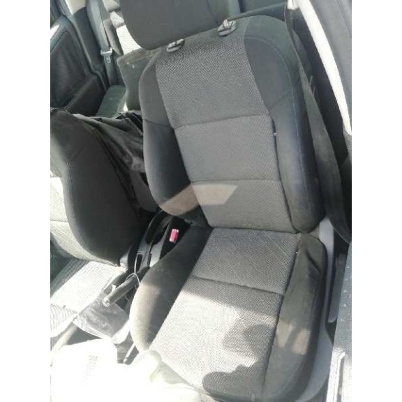 peugeot 207 del año 2007