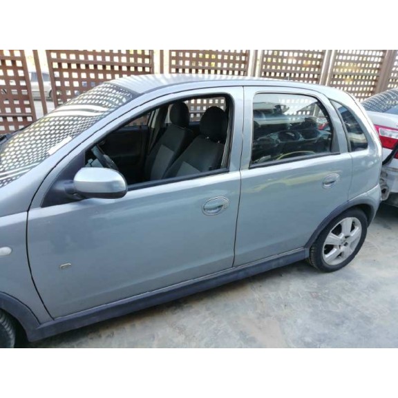opel corsa c del año 2004