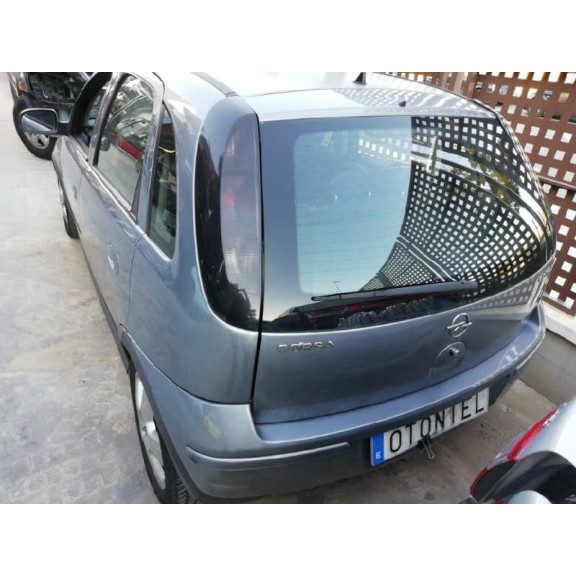 opel corsa c del año 2004