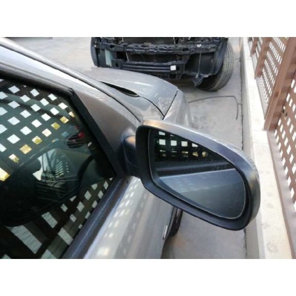 opel corsa c del año 2004