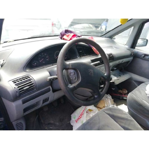 peugeot 806 del año 2001