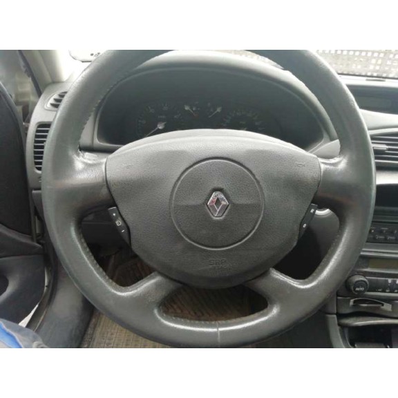 renault laguna ii (bg0) del año 2004