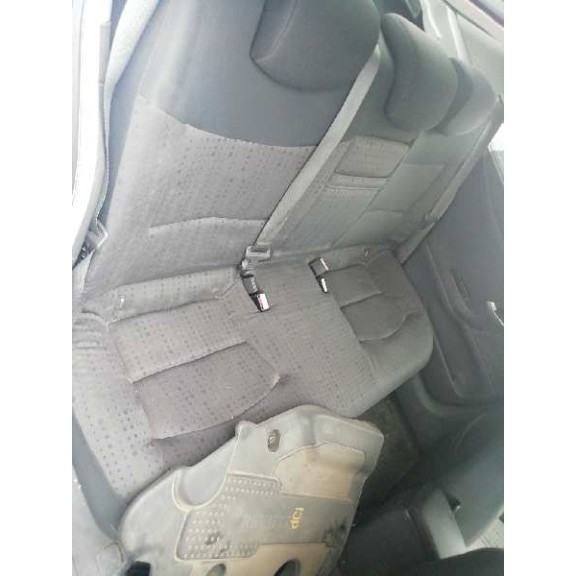 renault laguna ii (bg0) del año 2004