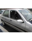 ford fiesta berlina (dx) del año 2001