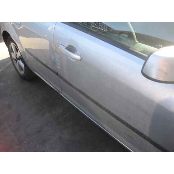 ford focus berlina (cap) del año 2005