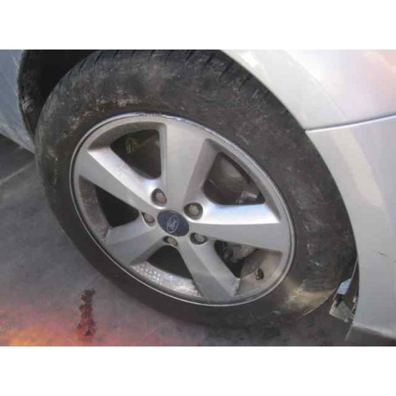 ford focus berlina (cap) del año 2005