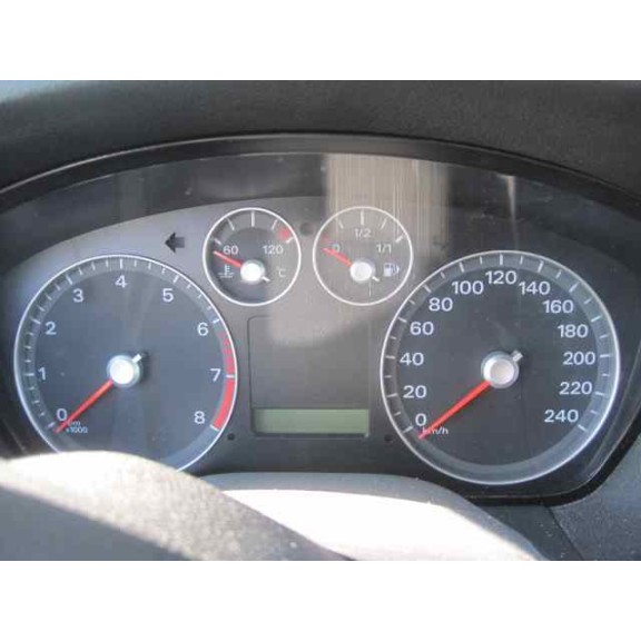 ford focus berlina (cap) del año 2005