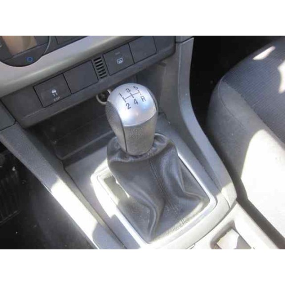 ford focus berlina (cap) del año 2005