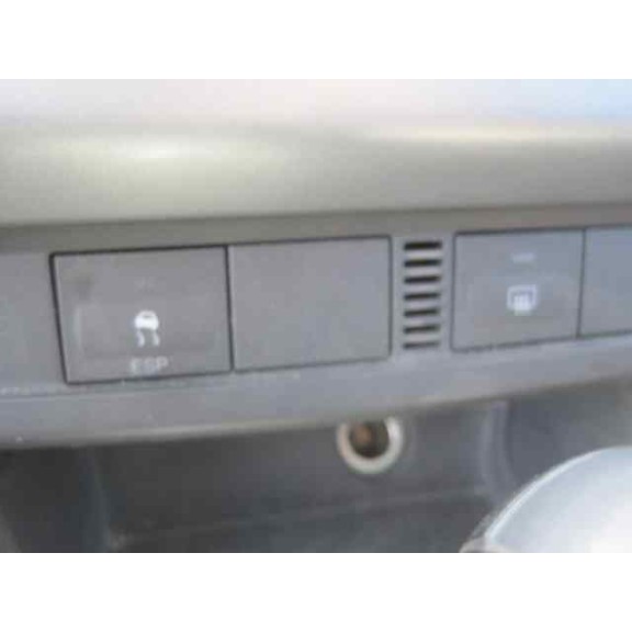 ford focus berlina (cap) del año 2005