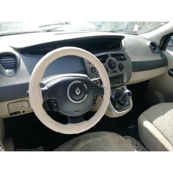 renault scenic ii del año 2007