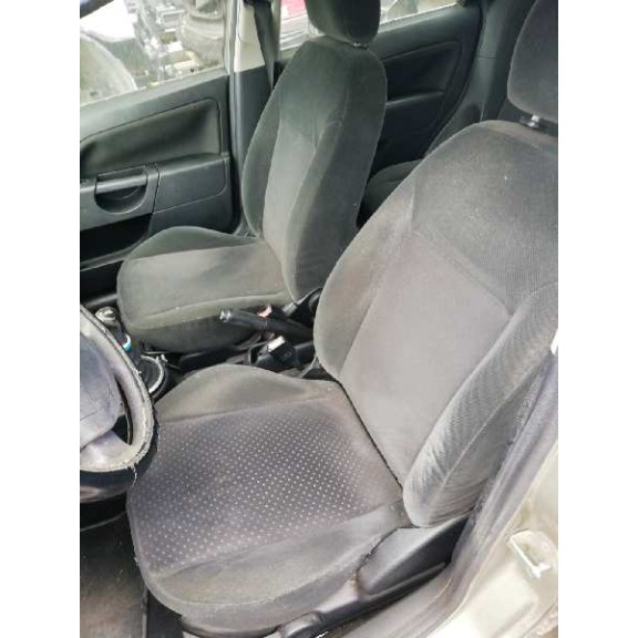 ford fiesta (cbk) del año 2003