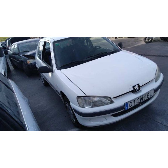 peugeot 106 (s2) del año 2000