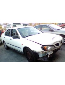 nissan primera berlina (p11) del año 2001