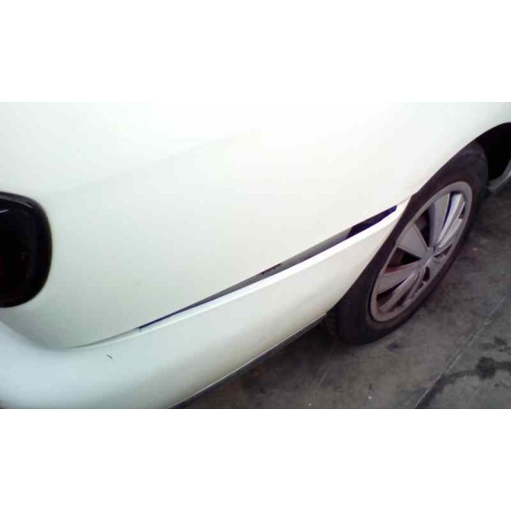 nissan primera berlina (p11) del año 2001