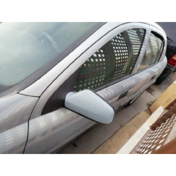 opel astra g berlina del año 2002