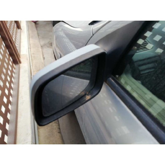 opel astra g berlina del año 2002