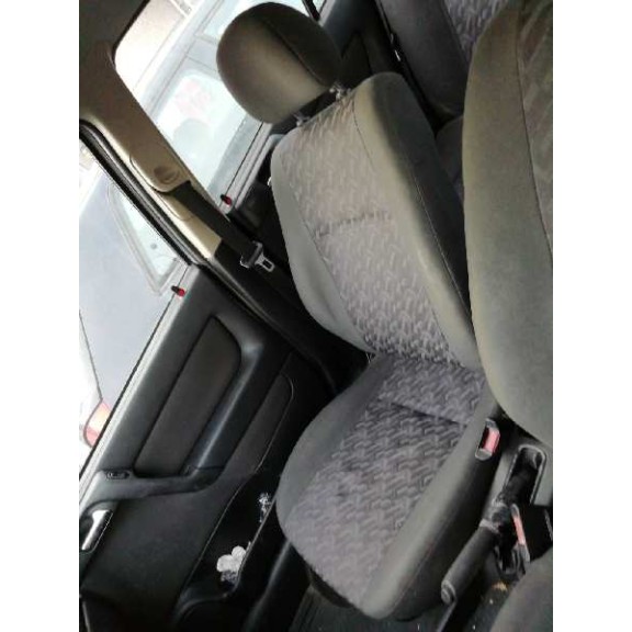 opel astra g berlina del año 2002