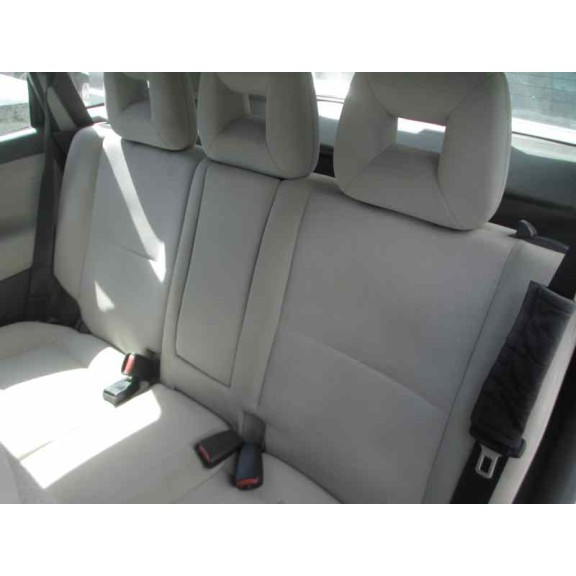 mitsubishi space star (dg0) del año 2004