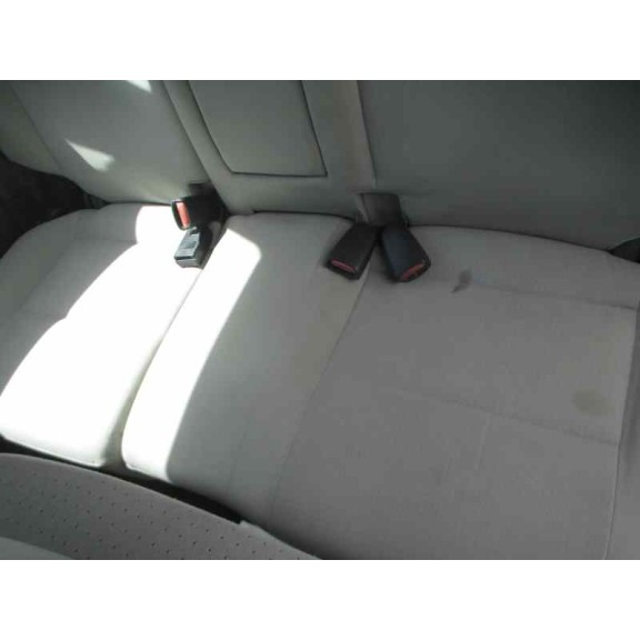 mitsubishi space star (dg0) del año 2004