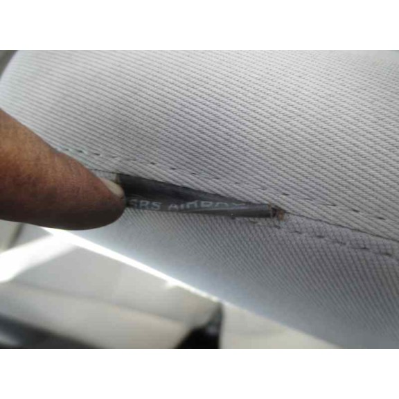 mitsubishi space star (dg0) del año 2004